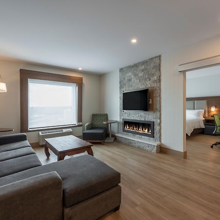 Holiday Inn Express & Suites Moncton By Ihg Dış mekan fotoğraf