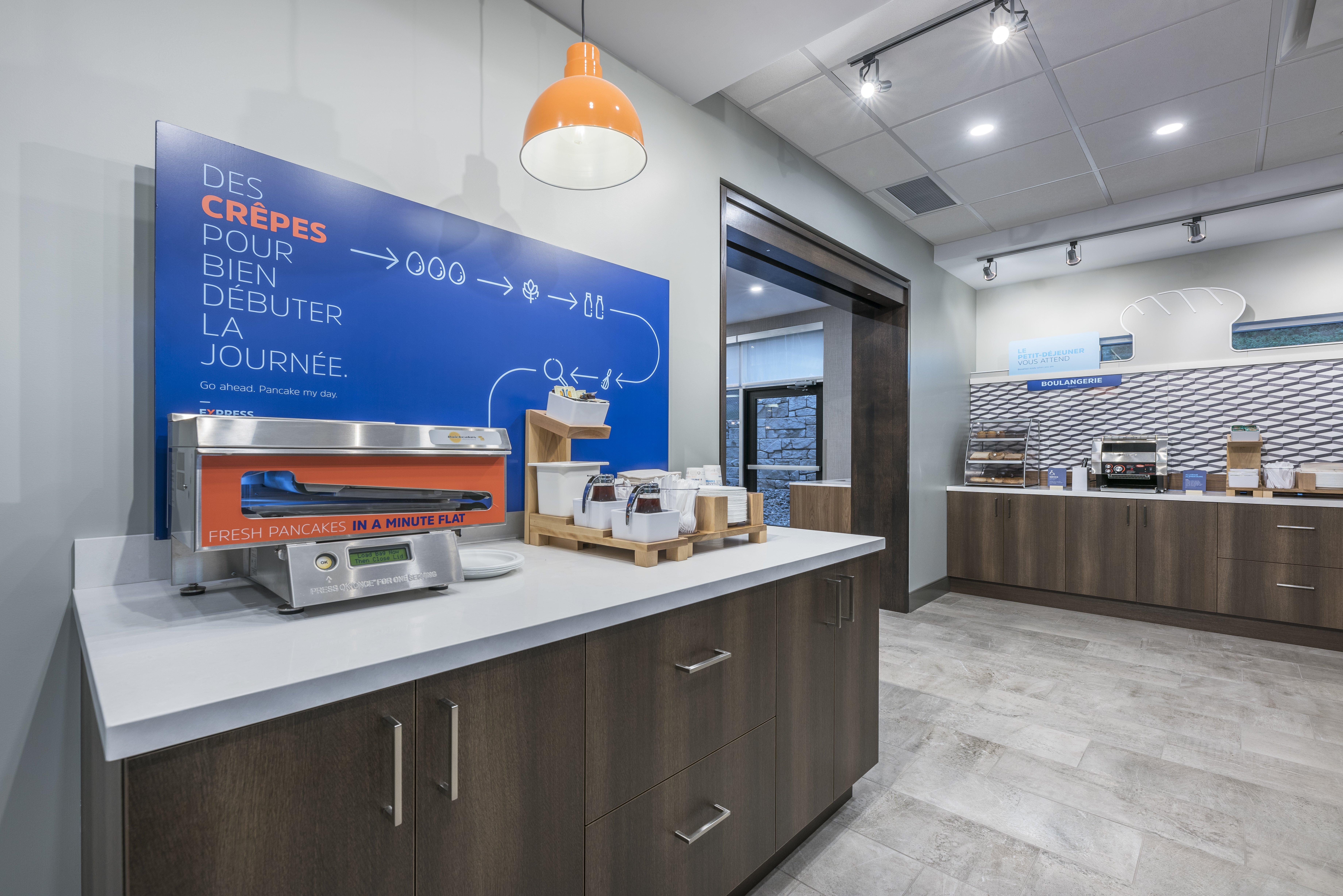 Holiday Inn Express & Suites Moncton By Ihg Dış mekan fotoğraf